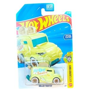 Hot Wheels Roller Toaster Toy Car - Cream